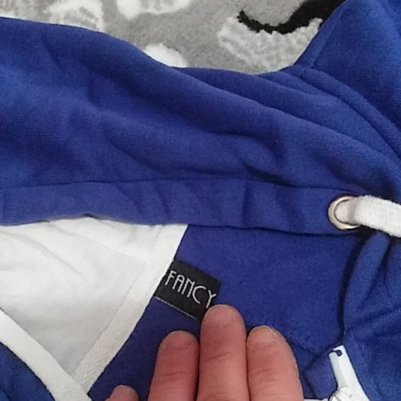 Mens superman cover all? - Picture 5 of 7